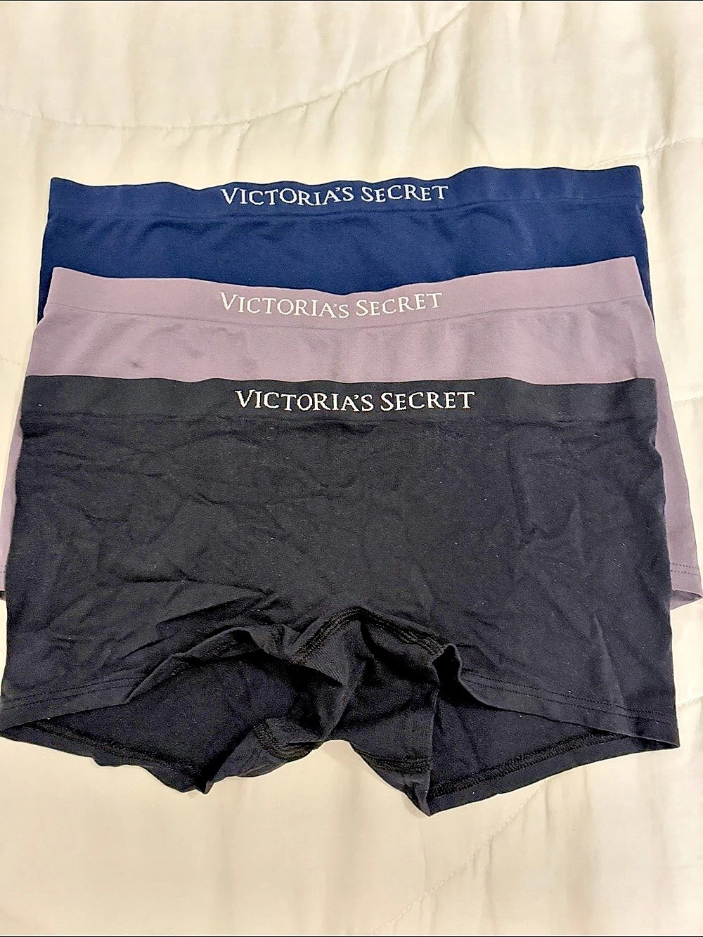 Victoria's Secret Seamless Boyshort Panty 3-Pack Black & Purple Medium